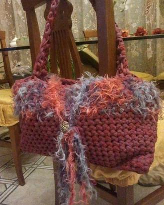 borsa fatta mano di fettuccia e lana