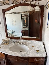 Mobile bagno con specchio