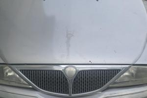 Lancia y 2004 neopatentati revisione ok benzina