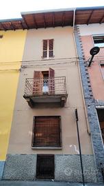 Terratetto unifamiliare-Gattinara Via C.Mercurino