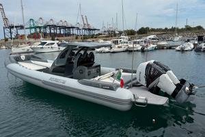 Doviboat Porsche GT10RS 2x400 Mercury Racing