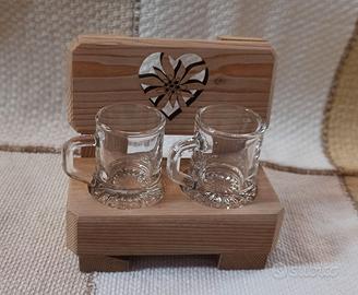 Porta bicchierini da grappa/amaro in legno – da 2