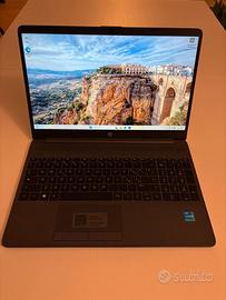 Notebook HP 250G8 15,6" i3-1115G4 16GB 256GB SSD