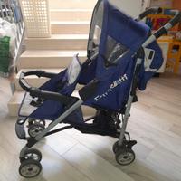 Passeggino gemellare