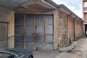 Garage a Biancavilla