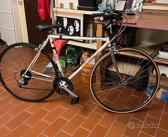 bici da corsa trasfomata da passeggio