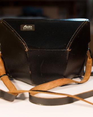 Custodia in pelle Leica