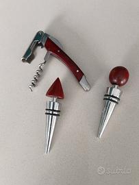 tris accessori per vini ecc.