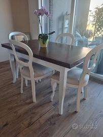 Set Pranzo Shabby Chic Tavolo e sedie imbottite-