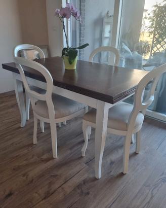 Set Pranzo Shabby Chic Tavolo e sedie imbottite-