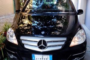 Mercedes B 150