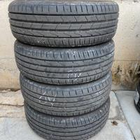 Pneumatici 205 60 16 Hankook