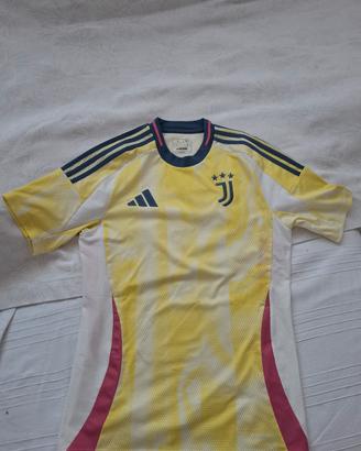 maglia ufficiale Juventus 2025/2026