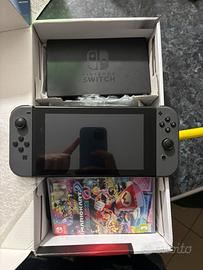 Nintendo switch + Mario Kart 8 e Pokemon