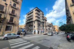 1 Vano di 31 Mq Ristrutturato zona Stazione