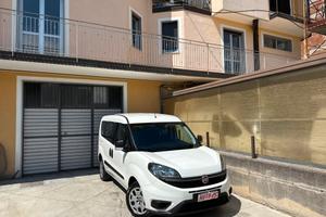 Fiat Doblo 1.6 mjt 120cv 7 Posti Easy
