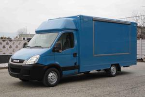 Iveco daily paninoteca autonegozio vuoto