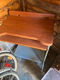 Tavolino porta computer