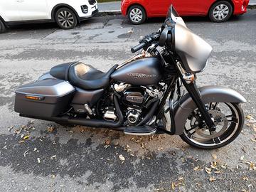 harley davidson  street glide flhxs