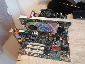 Blocco 939 AMD 4000+ ASUS A8N SLI deluxe 7800GTX