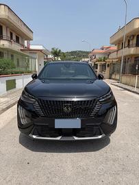 Peugeot 2008 GT Line EAT 8 pure tech 1200 130CV