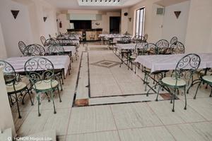 Locale commerciale traversa della piazza Ciullo