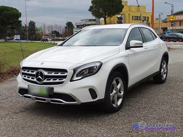 MERCEDES-BENZ GLA 180 Sport PACCHETTO AMG SPECIAL 
