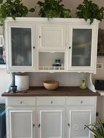 Credenza