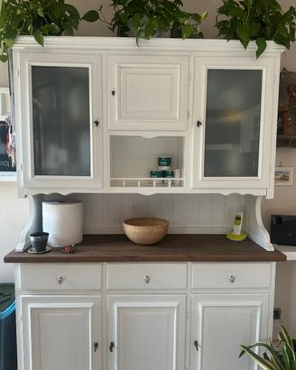 Credenza