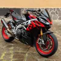 Aprilia tuono v4 factory
