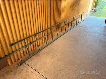 Scala in appoggio dritta