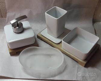 Set bagno ceramica