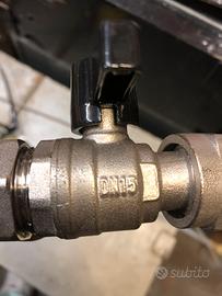 Collettore con chiavetta