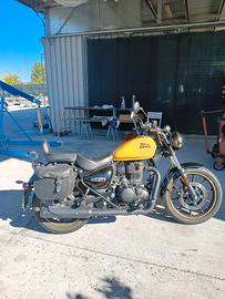 Royal Enfield Super Meteor - 2023