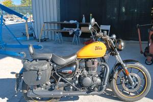 Royal Enfield Super Meteor - 2023