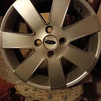cerchi il lega Ford 16