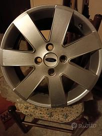 cerchi il lega Ford 16