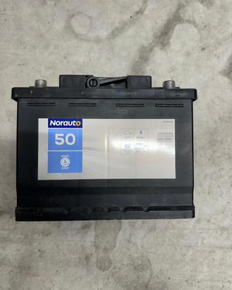 Batteria auto 12 V
