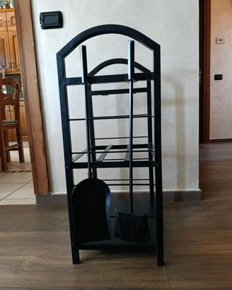 Porta legna da interno con accessori