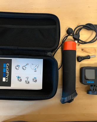 Go Pro Hero10 Black NUOVO+accessorI