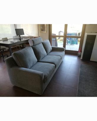 Divano 4 posti