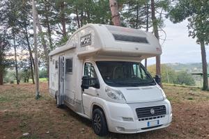 Camper mansardato Arca M 716 GLT 2011