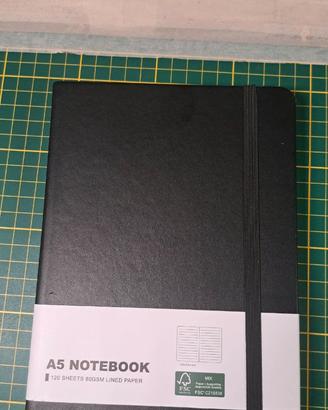 Quaderno A5 Copertina Rigida Nera (Nuovo)