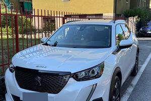Peugeot 2008 BlueHDi 130 S&S EAT 8 Allure