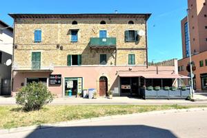 4 LOCALI A PERUGIA