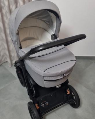 Passeggino Inglesina Aptica XT Trio