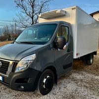 Nissan Interstar NV400