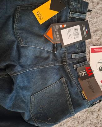 Pantaloni moto