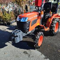 Trattore Kubota B1121D Targato + Trincia Muratori