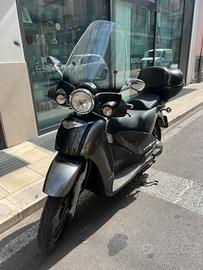 Aprilia scarabeo 250 gt 2005